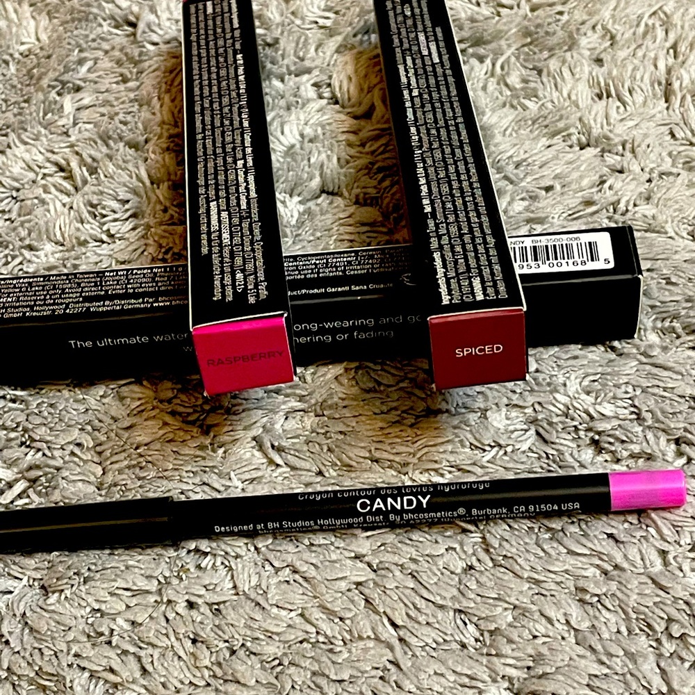 BH Cosmetics lip liner x 3